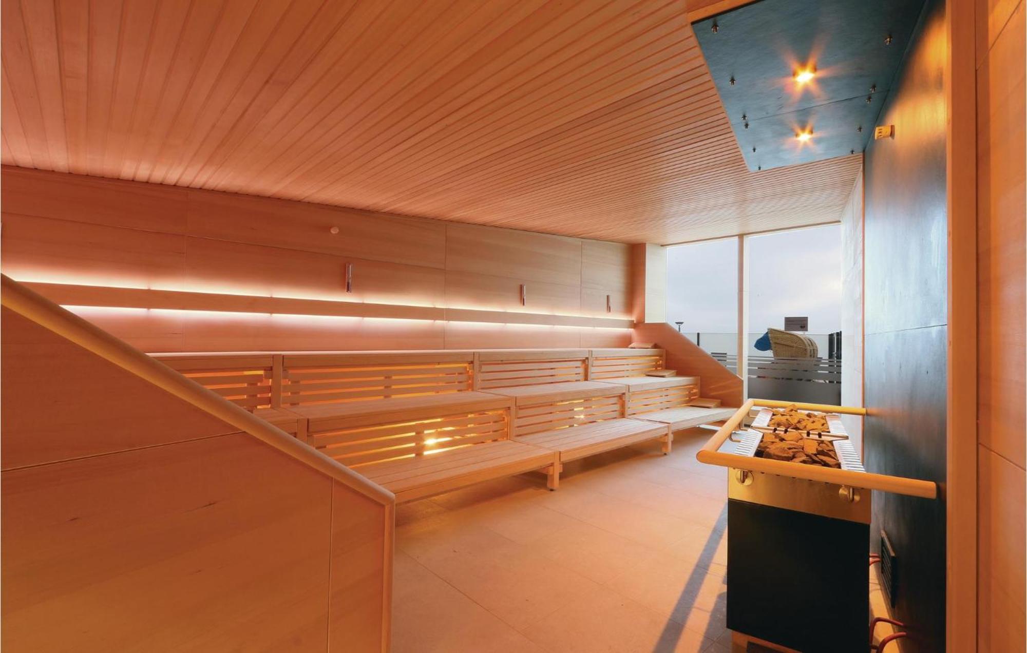 Nice Apartment In Luebeck Travemuende With Sauna المظهر الخارجي الصورة